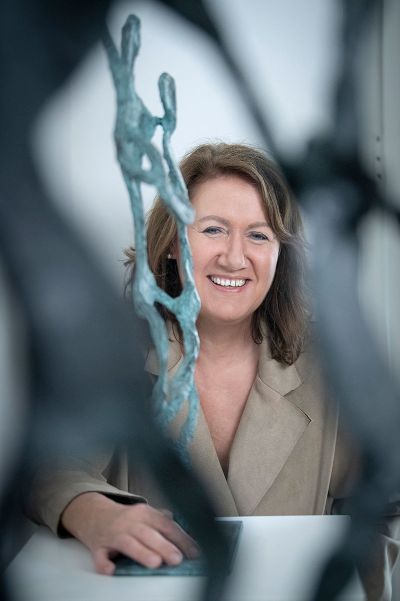 Sabine Pelzmann, Bildhauerei, Bronze, www.sabinepelzmann.com)